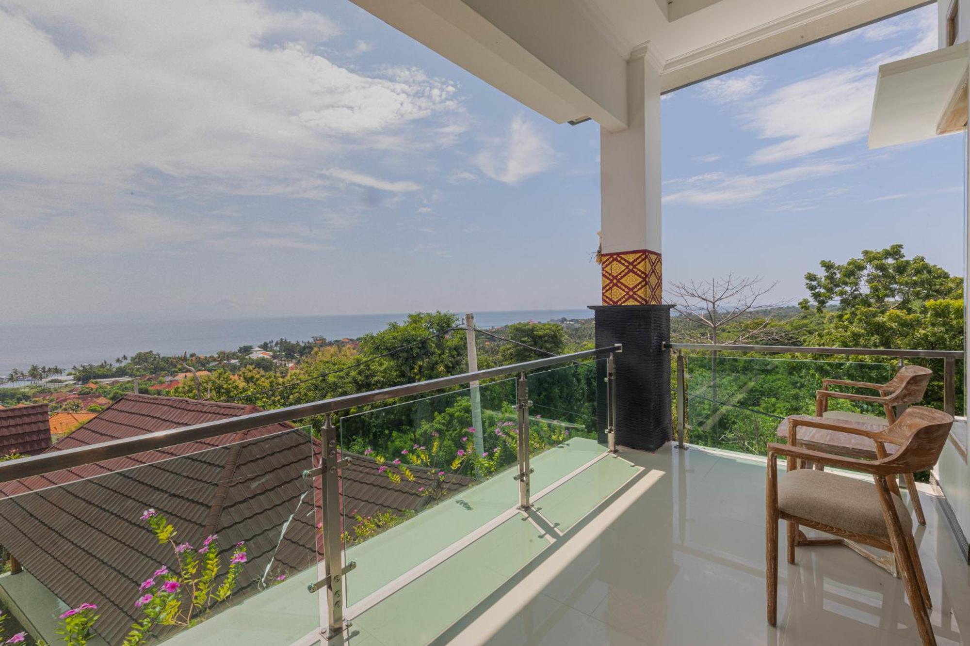 D'Arya Sea View Batununggul Exterior foto