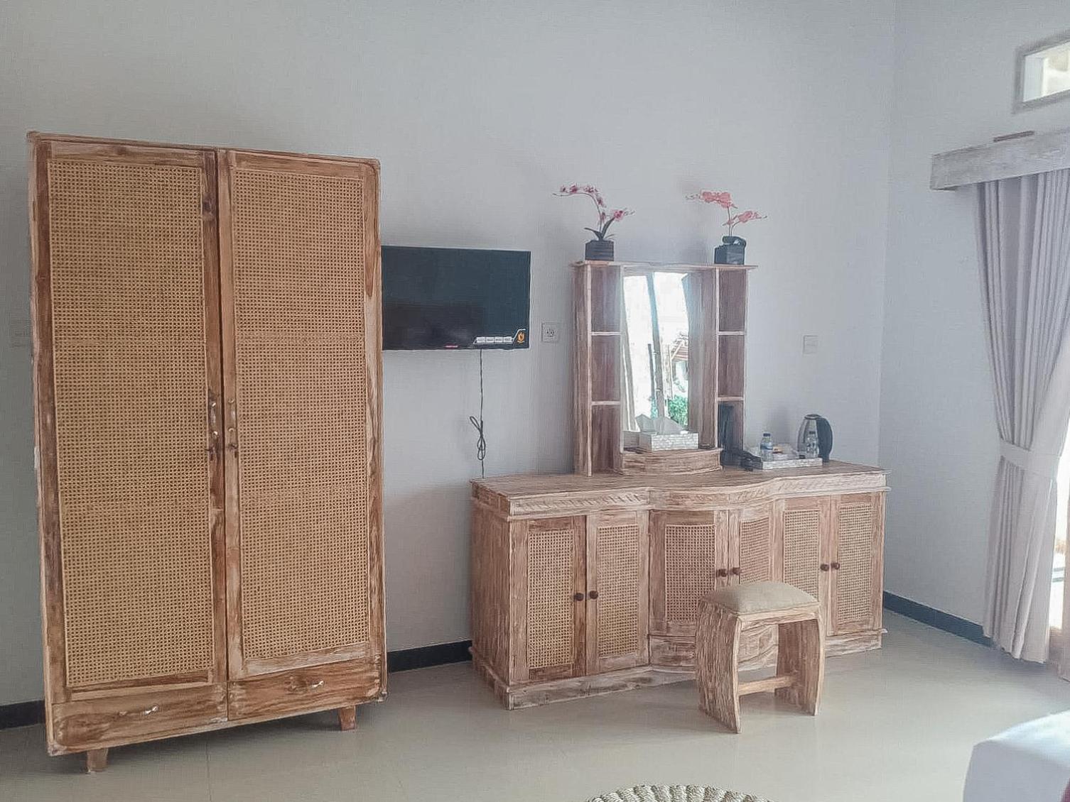 D'Arya Sea View Batununggul Exterior foto